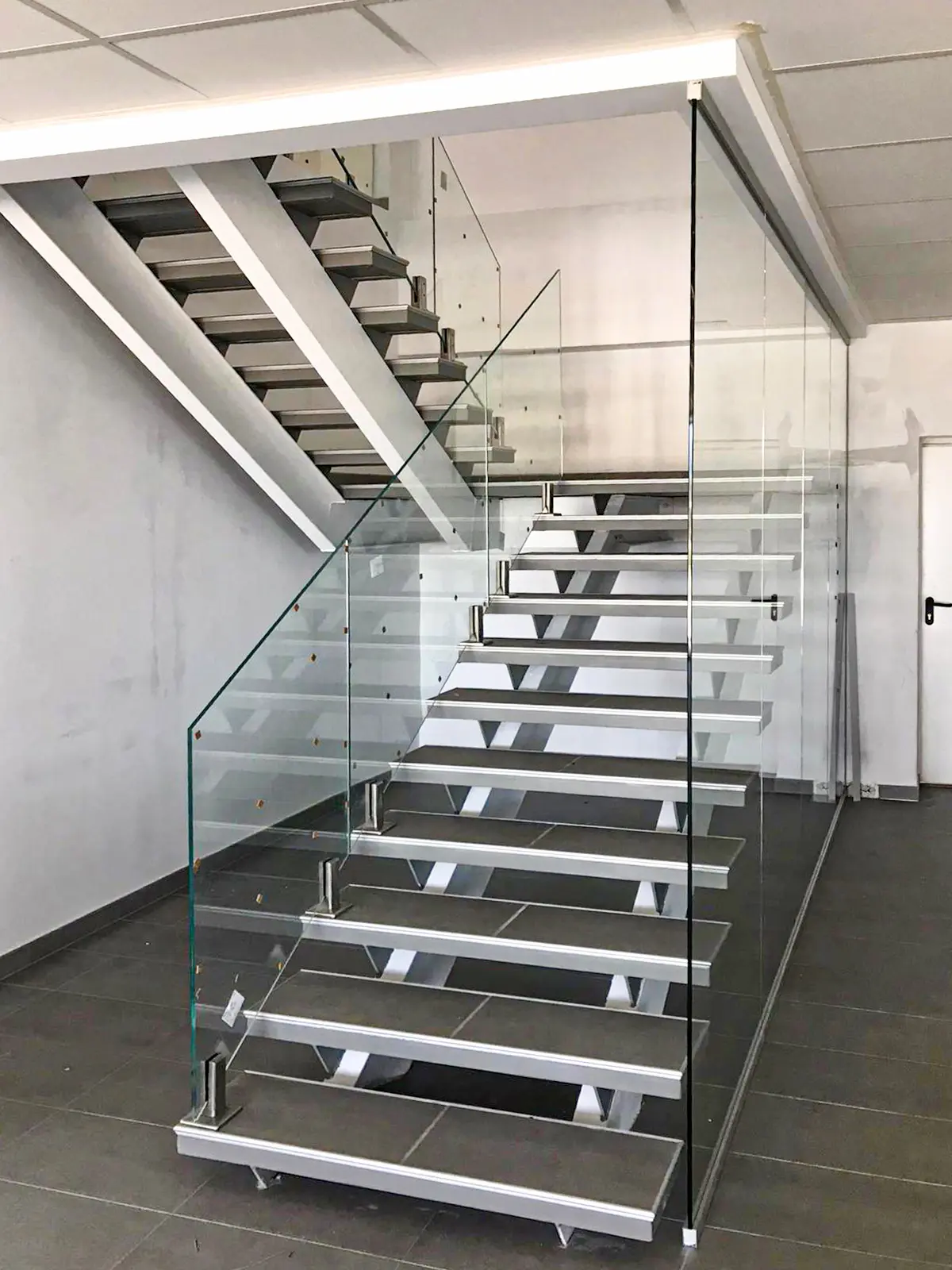 balustrada cu prindere spigoti